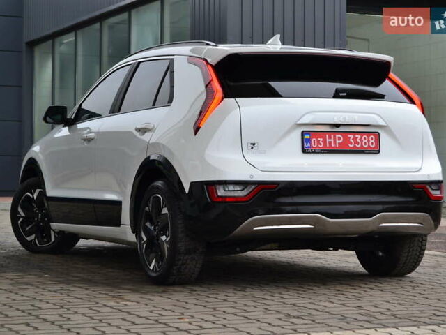 Белый Киа Niro, объемом двигателя 0 л и пробегом 33 тыс. км за 27999 $, фото 21 на Automoto.ua
