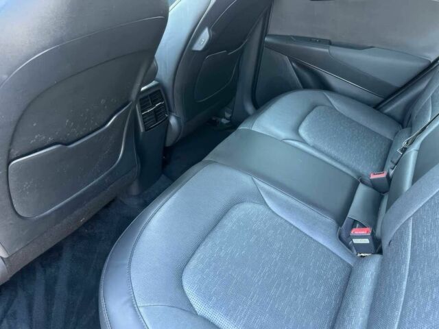 Белый Киа Niro, объемом двигателя 0 л и пробегом 20 тыс. км за 16900 $, фото 9 на Automoto.ua