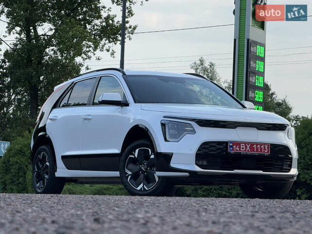 Киа Niro 2023 в Дрогобыче на Automoto.ua Белый Киа Niro, объемом двигателя 0 л и пробегом 57 тыс. км за 23850 $, фото 1 на Automoto.ua