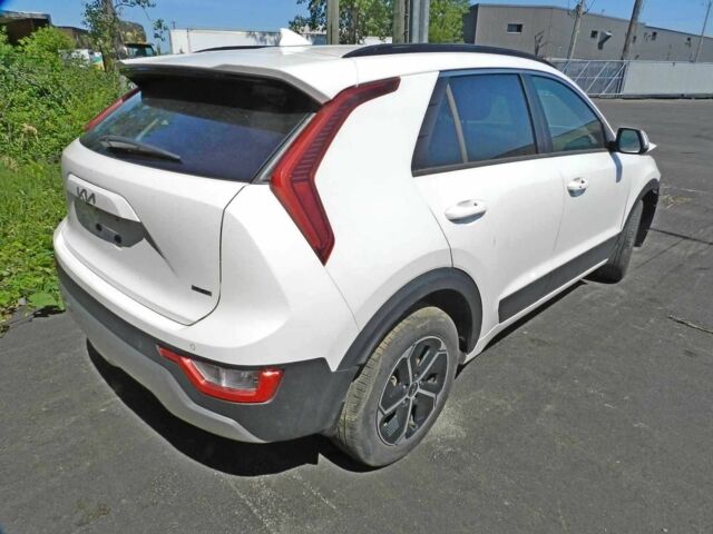 Белый Киа Niro, объемом двигателя 1.6 л и пробегом 18 тыс. км за 17000 $, фото 8 на Automoto.ua