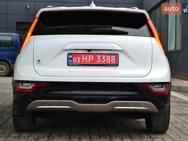 Белый Киа Niro, объемом двигателя 0 л и пробегом 33 тыс. км за 27999 $, фото 24 на Automoto.ua