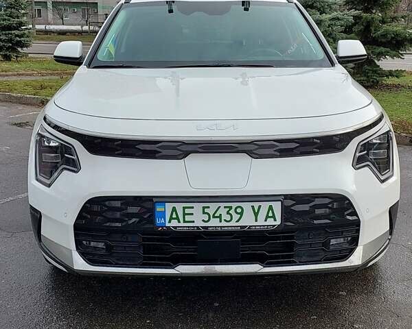 Білий Кіа Niro, об'ємом двигуна 0 л та пробігом 17 тис. км за 32000 $, фото 1 на Automoto.ua