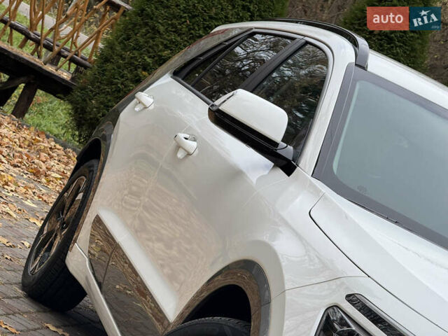 Білий Кіа Niro, об'ємом двигуна 0 л та пробігом 85 тис. км за 26899 $, фото 54 на Automoto.ua