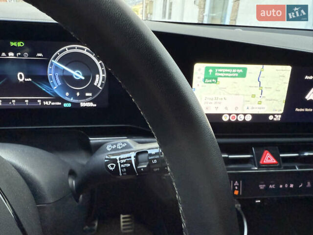 Белый Киа Niro, объемом двигателя 0 л и пробегом 81 тыс. км за 23700 $, фото 114 на Automoto.ua