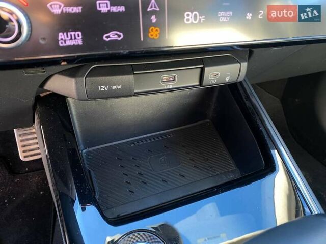 Білий Кіа Niro, об'ємом двигуна 1.6 л та пробігом 19 тис. км за 22900 $, фото 17 на Automoto.ua