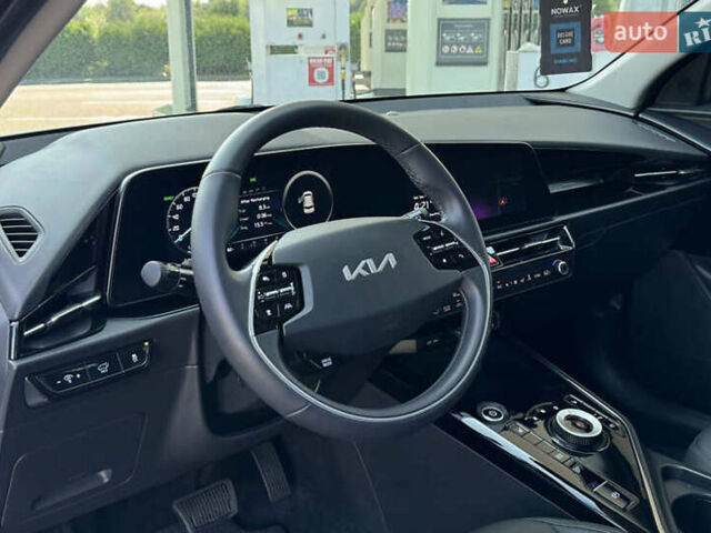 Білий Кіа Niro, об'ємом двигуна 0 л та пробігом 27 тис. км за 18700 $, фото 22 на Automoto.ua