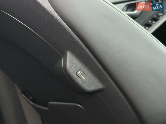 Киа Niro 2023 в Дрогобыче на Automoto.ua Белый Киа Niro, объемом двигателя 0 л и пробегом 57 тыс. км за 23850 $, фото 92 на Automoto.ua