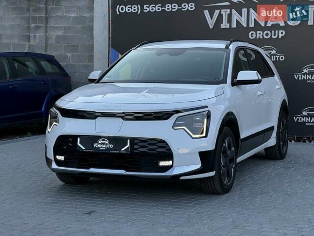Белый Киа Niro, объемом двигателя 0 л и пробегом 6 тыс. км за 26800 $, фото 6 на Automoto.ua
