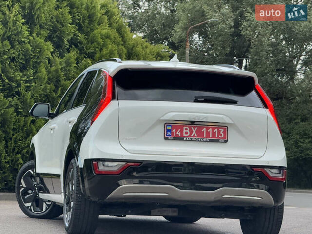 Киа Niro 2023 в Дрогобыче на Automoto.ua Белый Киа Niro, объемом двигателя 0 л и пробегом 57 тыс. км за 23850 $, фото 39 на Automoto.ua