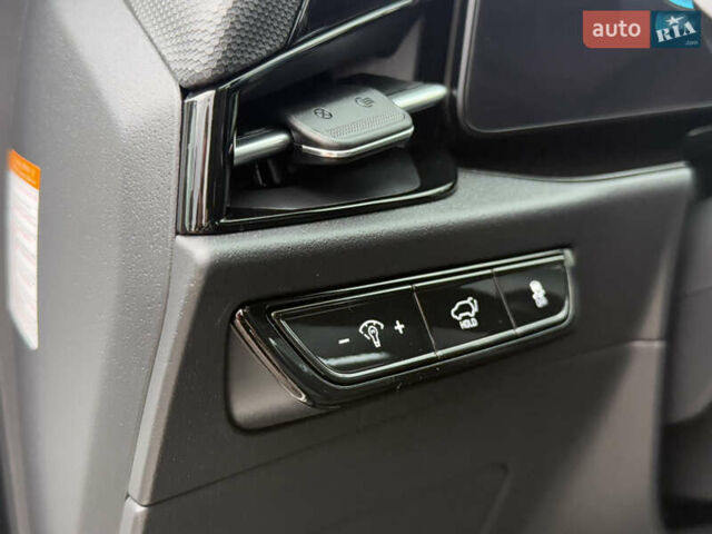 Киа Niro 2023 в Дрогобыче на Automoto.ua Белый Киа Niro, объемом двигателя 0 л и пробегом 57 тыс. км за 23850 $, фото 56 на Automoto.ua