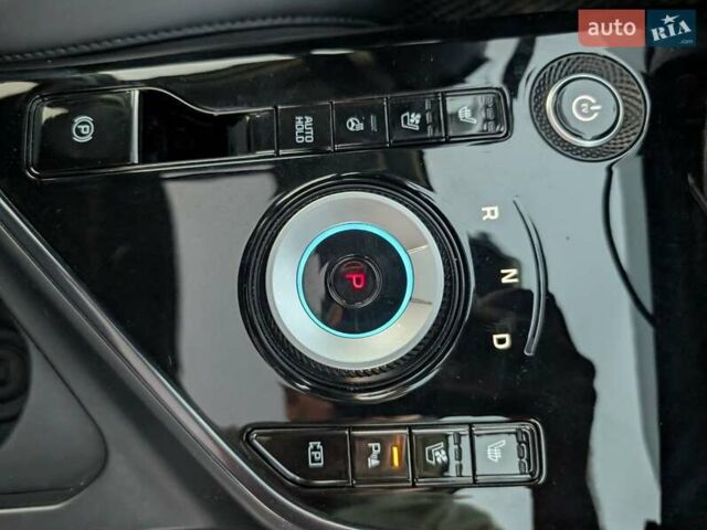 Білий Кіа Niro, об'ємом двигуна 0 л та пробігом 48 тис. км за 24999 $, фото 16 на Automoto.ua