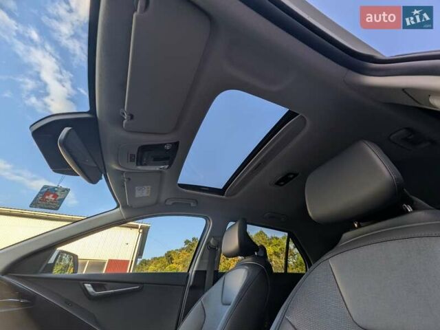 Белый Киа Niro, объемом двигателя 0 л и пробегом 24 тыс. км за 24550 $, фото 52 на Automoto.ua