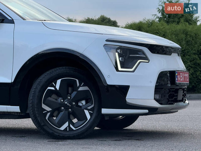 Киа Niro 2023 в Дрогобыче на Automoto.ua Белый Киа Niro, объемом двигателя 0 л и пробегом 57 тыс. км за 23850 $, фото 10 на Automoto.ua