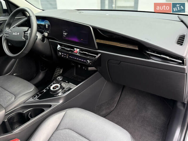 Белый Киа Niro, объемом двигателя 0 л и пробегом 24 тыс. км за 24700 $, фото 66 на Automoto.ua