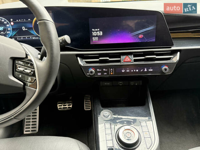 Белый Киа Niro, объемом двигателя 0 л и пробегом 81 тыс. км за 23700 $, фото 98 на Automoto.ua