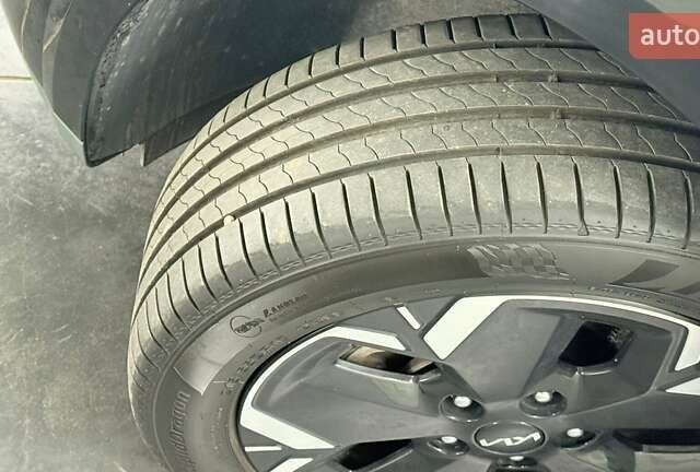 Белый Киа Niro, объемом двигателя 0 л и пробегом 86 тыс. км за 28955 $, фото 13 на Automoto.ua