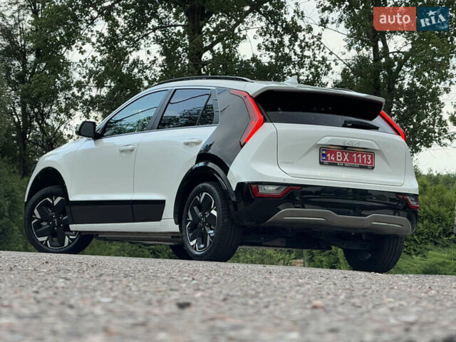 Киа Niro 2023 в Дрогобыче на Automoto.ua Белый Киа Niro, объемом двигателя 0 л и пробегом 57 тыс. км за 23850 $, фото 36 на Automoto.ua