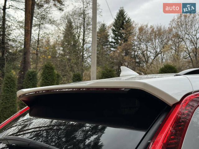 Білий Кіа Niro, об'ємом двигуна 0 л та пробігом 85 тис. км за 26899 $, фото 64 на Automoto.ua