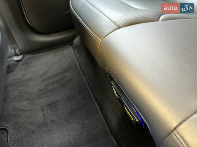 Белый Киа Niro, объемом двигателя 0 л и пробегом 81 тыс. км за 23700 $, фото 101 на Automoto.ua