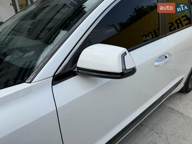 Белый Киа Niro, объемом двигателя 0 л и пробегом 59 тыс. км за 24900 $, фото 74 на Automoto.ua