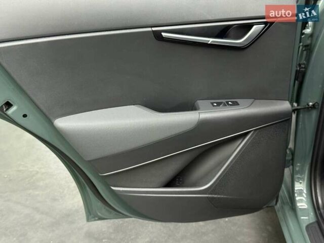 Белый Киа Niro, объемом двигателя 0 л и пробегом 86 тыс. км за 28955 $, фото 31 на Automoto.ua