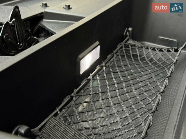 Білий Кіа Niro, об'ємом двигуна 0 л та пробігом 85 тис. км за 26899 $, фото 190 на Automoto.ua