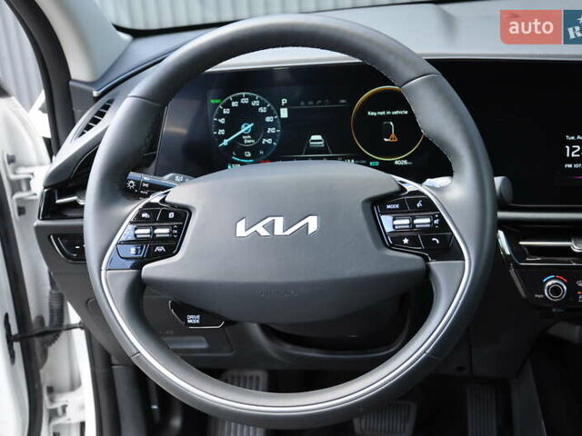 Белый Киа Niro, объемом двигателя 0 л и пробегом 4 тыс. км за 24500 $, фото 20 на Automoto.ua