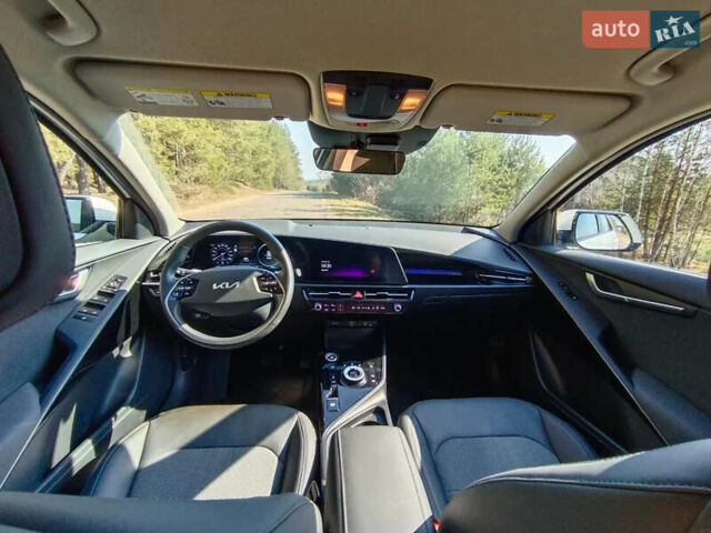 Белый Киа Niro, объемом двигателя 0 л и пробегом 64 тыс. км за 22000 $, фото 10 на Automoto.ua