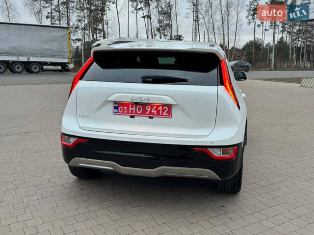 Білий Кіа Niro, об'ємом двигуна 0 л та пробігом 49 тис. км за 21500 $, фото 11 на Automoto.ua