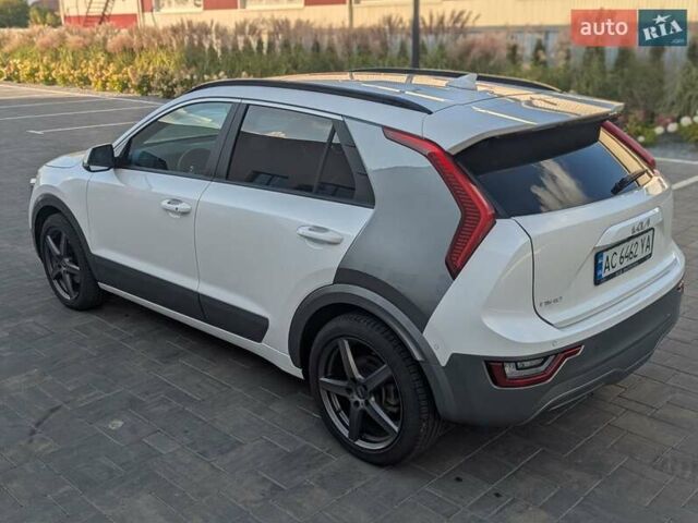 Белый Киа Niro, объемом двигателя 0 л и пробегом 24 тыс. км за 24550 $, фото 4 на Automoto.ua