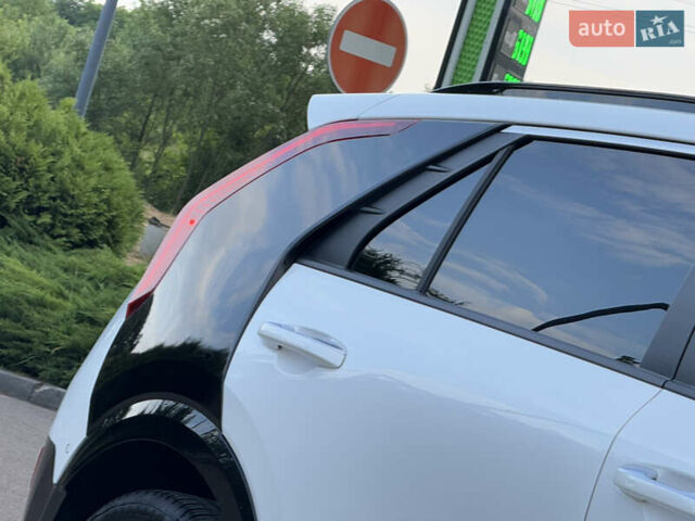 Киа Niro 2023 в Дрогобыче на Automoto.ua Белый Киа Niro, объемом двигателя 0 л и пробегом 57 тыс. км за 23850 $, фото 11 на Automoto.ua