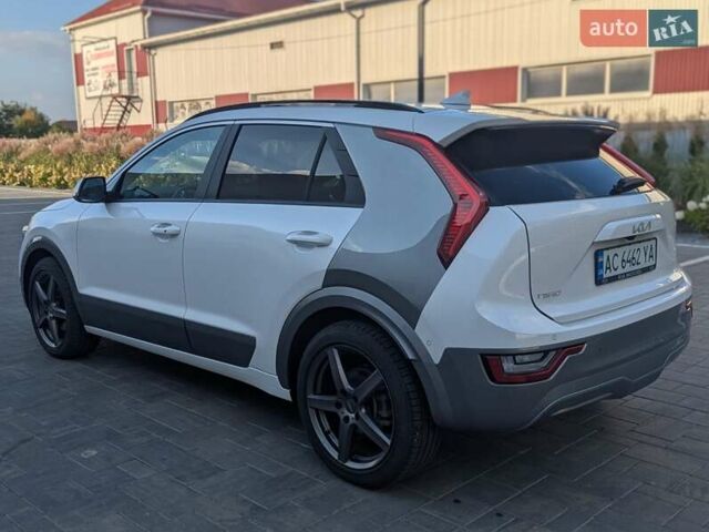 Белый Киа Niro, объемом двигателя 0 л и пробегом 24 тыс. км за 24550 $, фото 2 на Automoto.ua