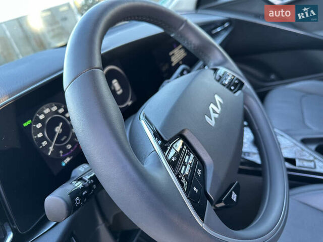 Білий Кіа Niro, об'ємом двигуна 0 л та пробігом 5 тис. км за 27980 $, фото 65 на Automoto.ua