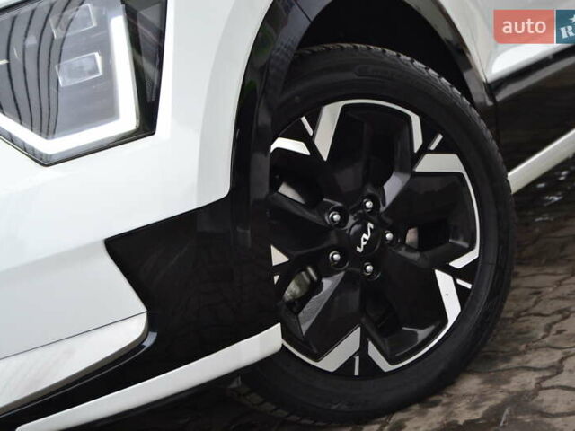 Белый Киа Niro, объемом двигателя 0 л и пробегом 33 тыс. км за 27999 $, фото 10 на Automoto.ua