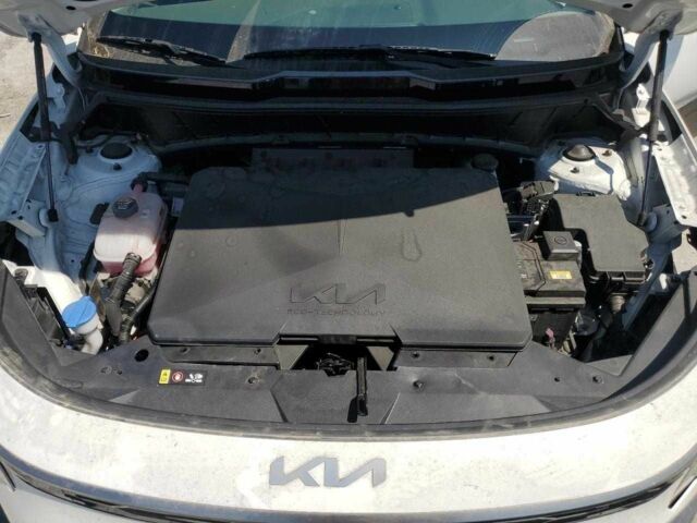 Белый Киа Niro, объемом двигателя 0 л и пробегом 50 тыс. км за 12000 $, фото 10 на Automoto.ua