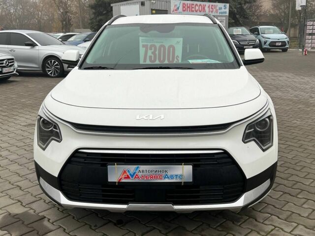 Білий Кіа Niro, об'ємом двигуна 1.6 л та пробігом 7 тис. км за 28100 $, фото 1 на Automoto.ua