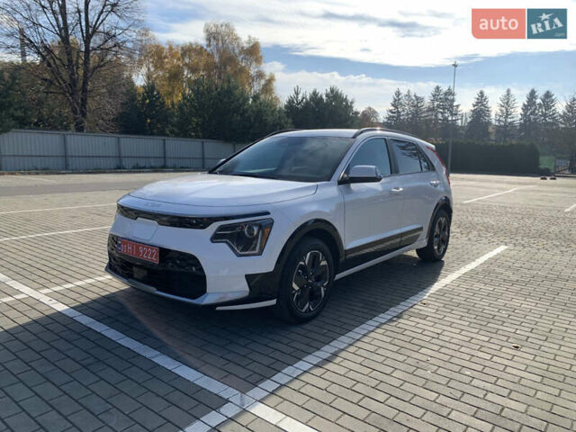 Белый Киа Niro, объемом двигателя 0 л и пробегом 35 тыс. км за 24900 $, фото 20 на Automoto.ua