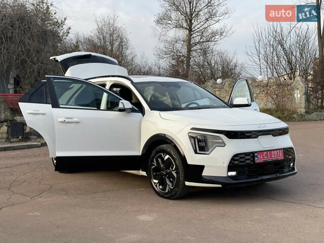 Белый Киа Niro, объемом двигателя 0 л и пробегом 9 тыс. км за 27800 $, фото 19 на Automoto.ua