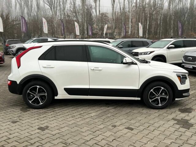 Білий Кіа Niro, об'ємом двигуна 1.6 л та пробігом 7 тис. км за 28100 $, фото 7 на Automoto.ua