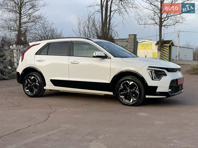 Белый Киа Niro, объемом двигателя 0 л и пробегом 9 тыс. км за 27800 $, фото 12 на Automoto.ua