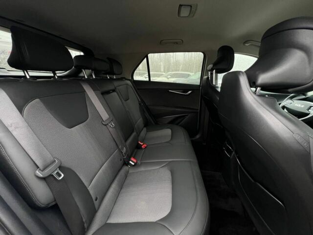 Білий Кіа Niro, об'ємом двигуна 1.6 л та пробігом 7 тис. км за 28100 $, фото 20 на Automoto.ua