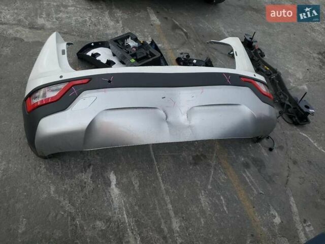 Белый Киа Niro, объемом двигателя 1.58 л и пробегом 37 тыс. км за 6000 $, фото 12 на Automoto.ua