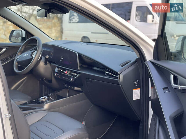 Белый Киа Niro, объемом двигателя 0 л и пробегом 9 тыс. км за 27800 $, фото 30 на Automoto.ua
