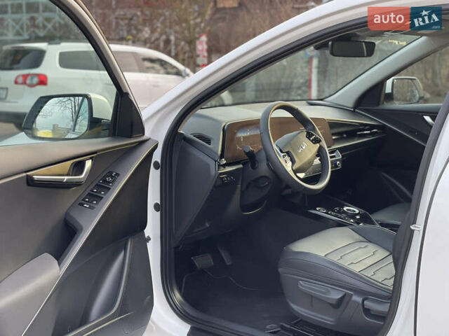 Белый Киа Niro, объемом двигателя 0 л и пробегом 9 тыс. км за 27800 $, фото 27 на Automoto.ua