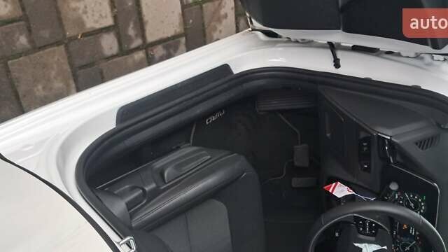 Білий Кіа Niro, об'ємом двигуна 0 л та пробігом 32 тис. км за 16500 $, фото 11 на Automoto.ua