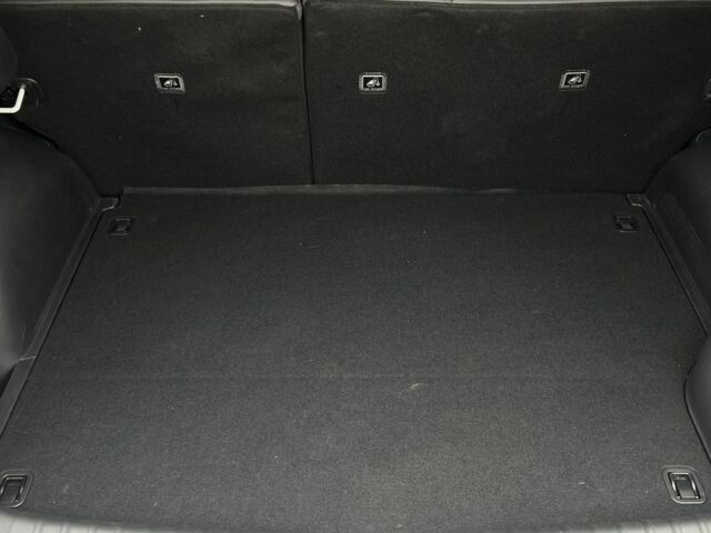 Білий Кіа Niro, об'ємом двигуна 1.6 л та пробігом 7 тис. км за 28100 $, фото 21 на Automoto.ua