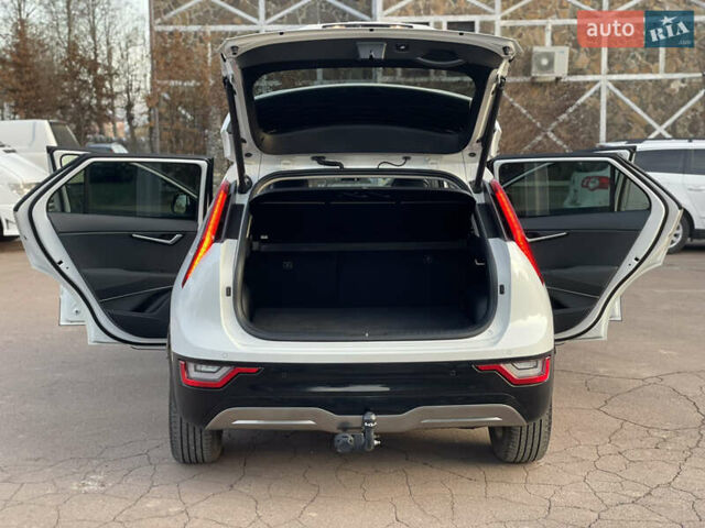 Белый Киа Niro, объемом двигателя 0 л и пробегом 9 тыс. км за 27800 $, фото 24 на Automoto.ua