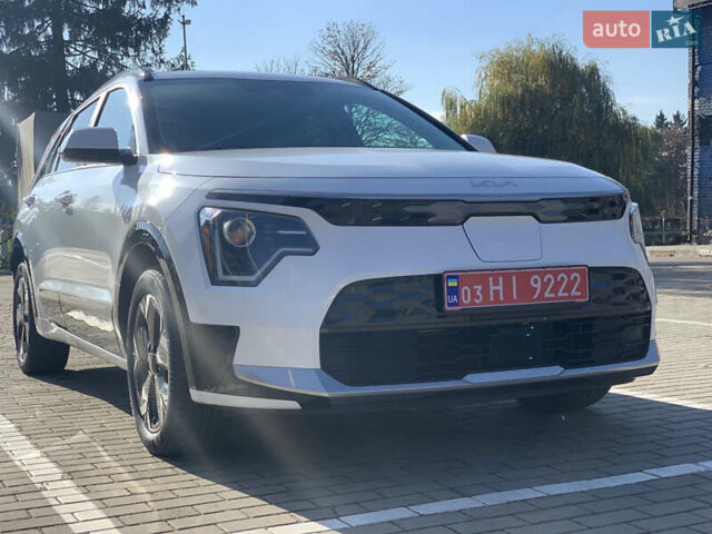 Белый Киа Niro, объемом двигателя 0 л и пробегом 35 тыс. км за 24900 $, фото 51 на Automoto.ua