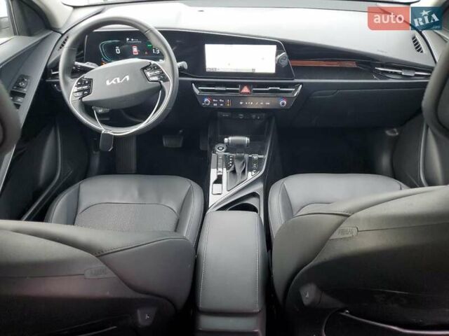 Белый Киа Niro, объемом двигателя 1.58 л и пробегом 37 тыс. км за 6000 $, фото 7 на Automoto.ua