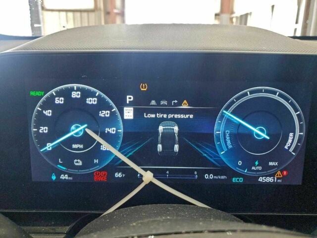 Белый Киа Niro, объемом двигателя 0 л и пробегом 45 тыс. км за 8000 $, фото 8 на Automoto.ua